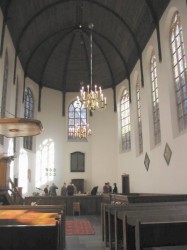 Binnenin de Waalse kerk in Delft