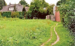 Trage weg tussen de Mechelsesteenweg en Vredestraat